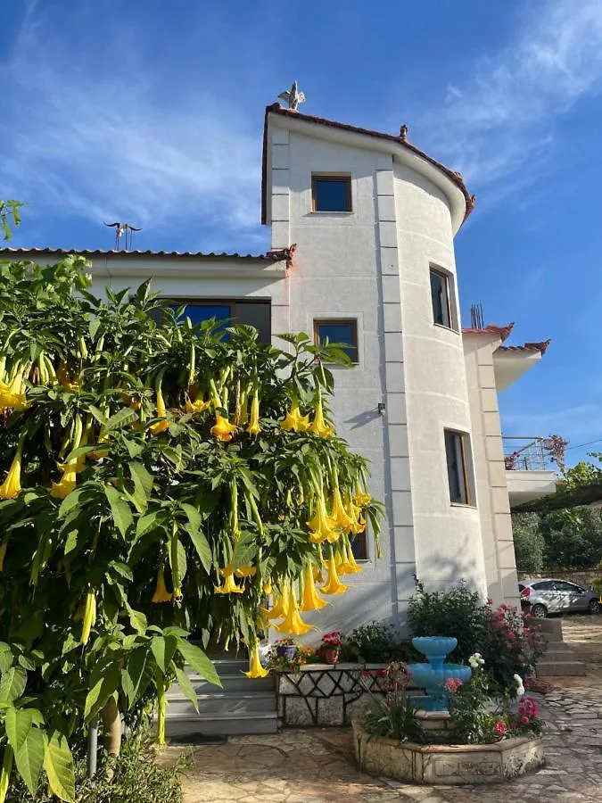 Villa Hena Sarande Hotel